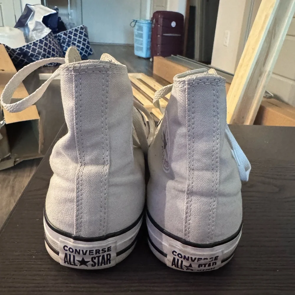 Converse High-Top Athletic Shoes - Grey M 7.5/ W 9.5 - Picture 3 of 7